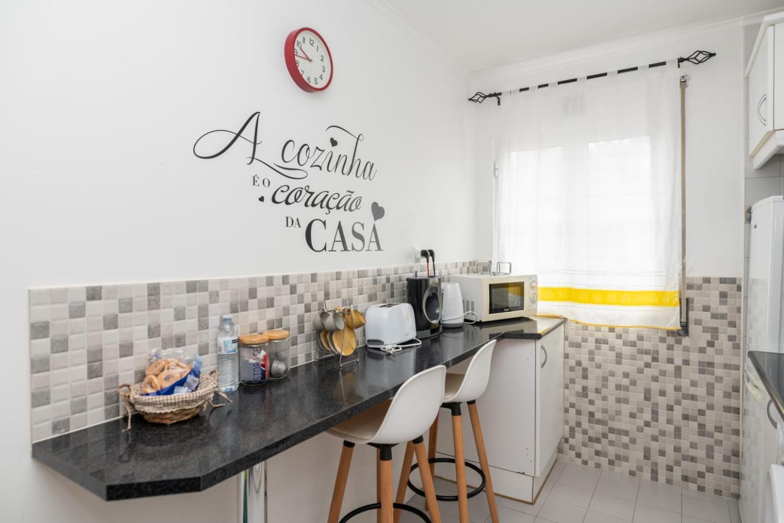 Family Friendly Azorean Apartment Понта-Делгада Экстерьер фото